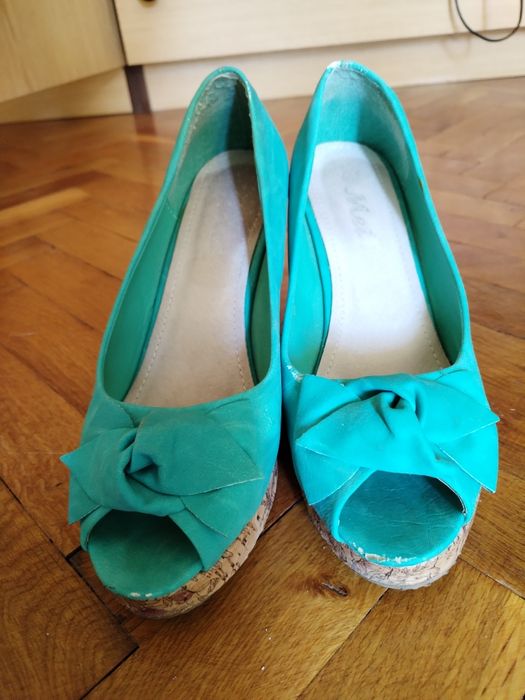 Дамски обувки на ток/платформа