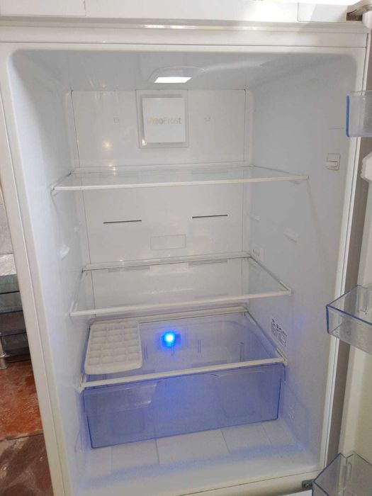 Продам  холодильник BEKO-NoFrost  в отличном  рабочем состоянии.