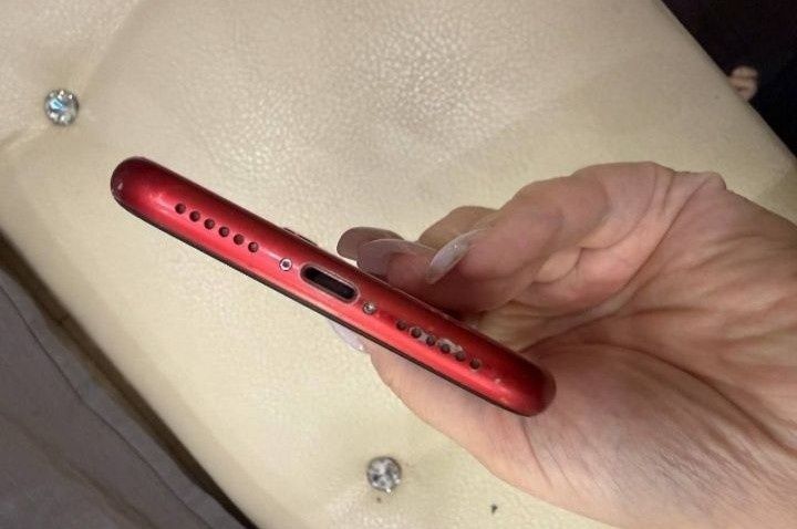 iphone 11 64 GB RED заблокированный