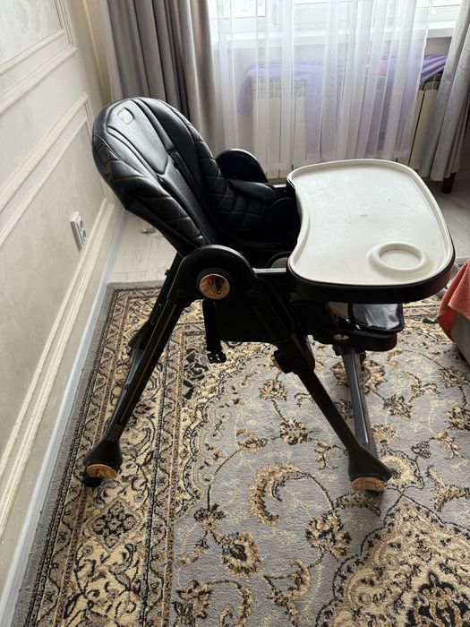 Столик для кормления