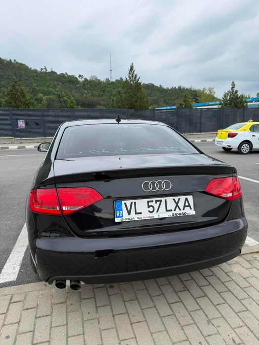 Audi A4 B8 pachet S-line 2009