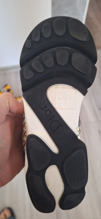 Sneakers Dior (Italia)
