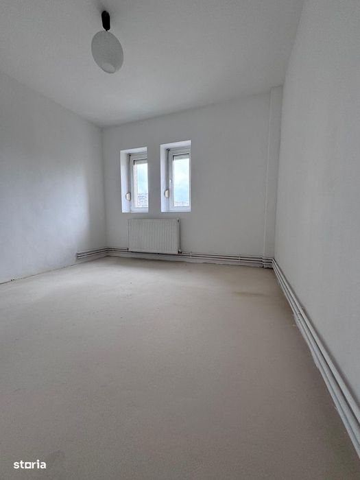 Apartament 2 camere, 53 mp, centrală proprie - Aurel Vlaicu