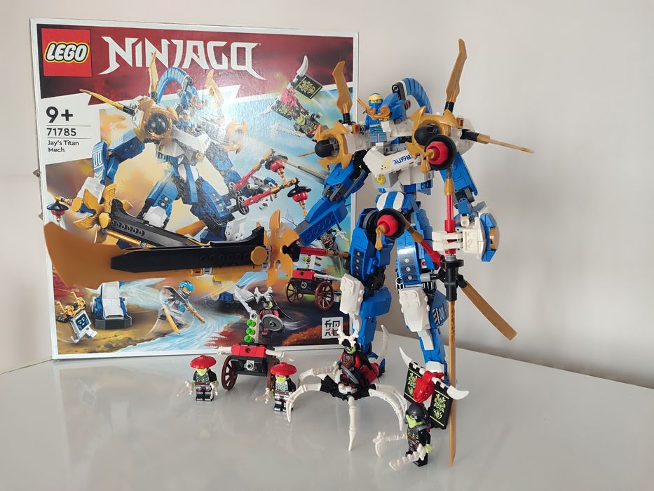Lego Ninjago Jay's Titan Mech