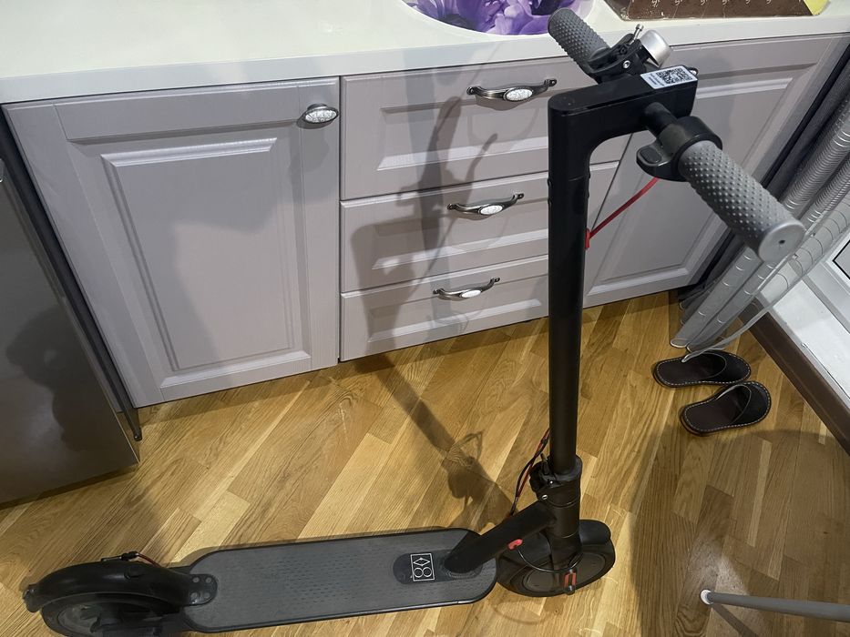 Продам электросамокат