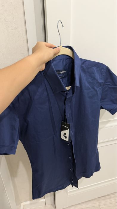 Uniqlo рубашки S НОВЫЕ