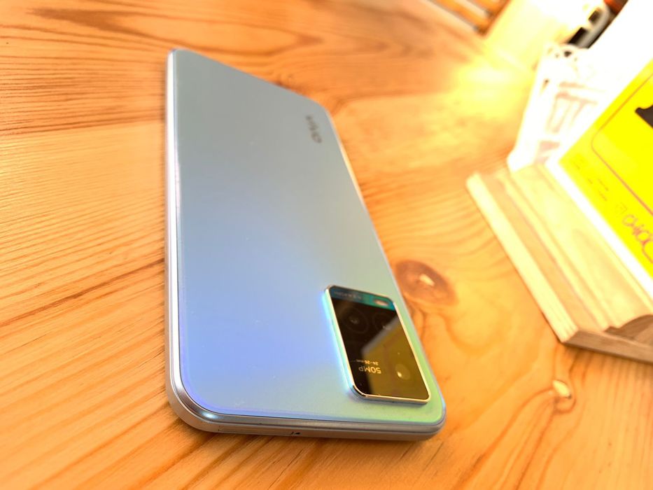 Vivo y33s 2022,продам либо обмен