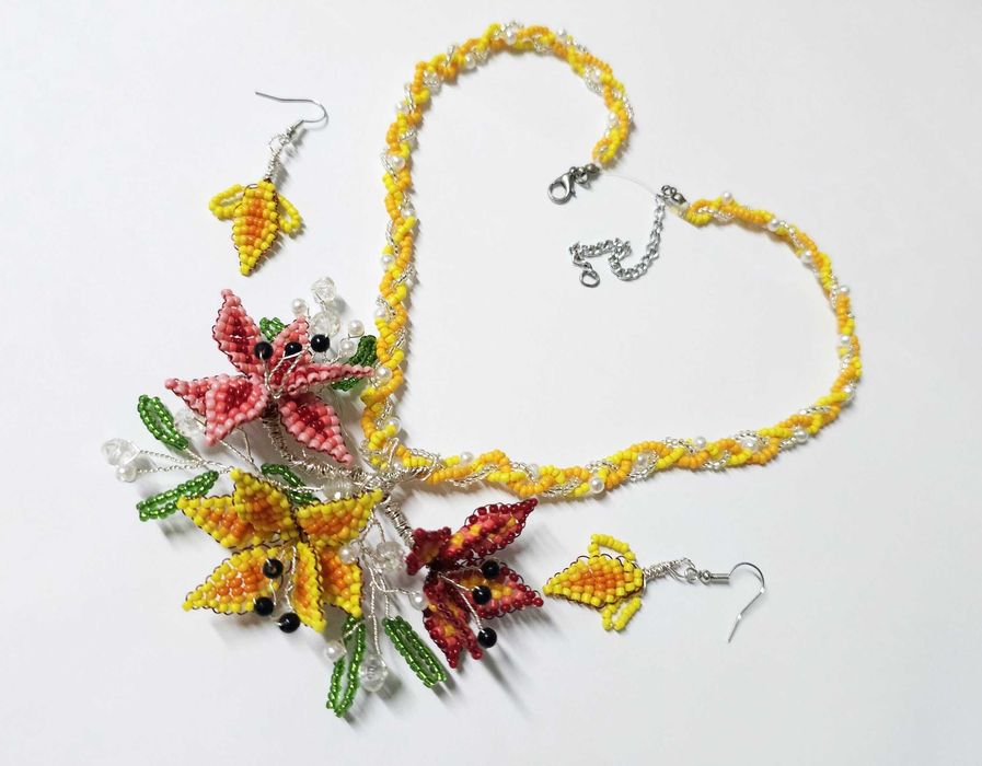 Set multicolor Flori Lalele unicat, colier si cercei, handmade unicat
