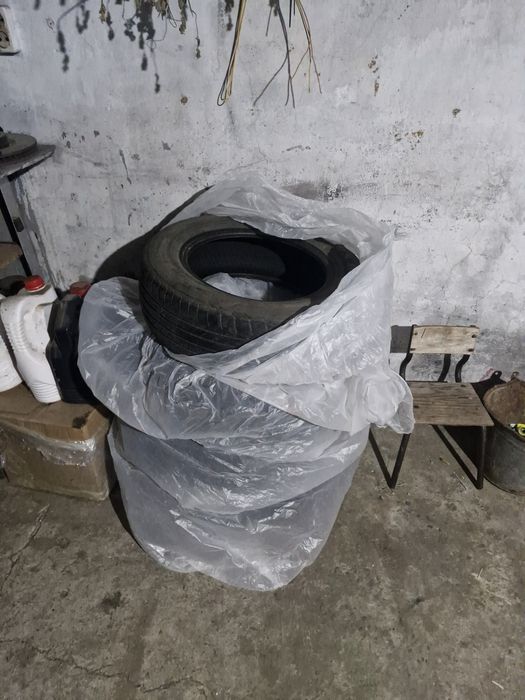 Продам резину лето 185/65 Р14