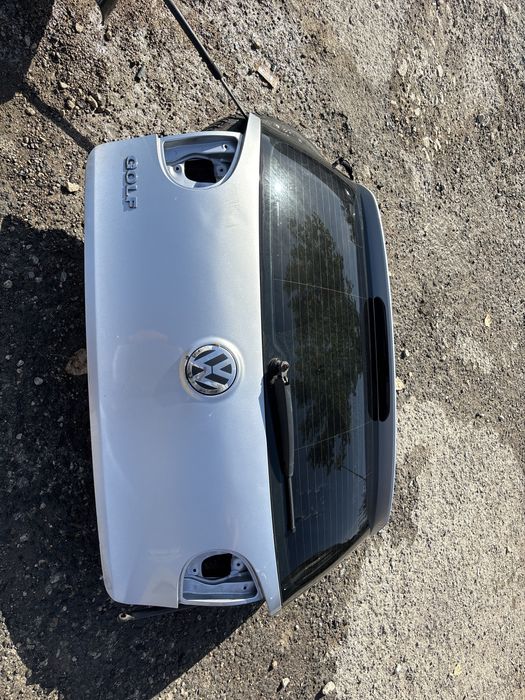 Багажници за Голф 5