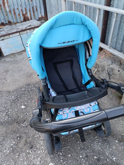 Детская коляска.