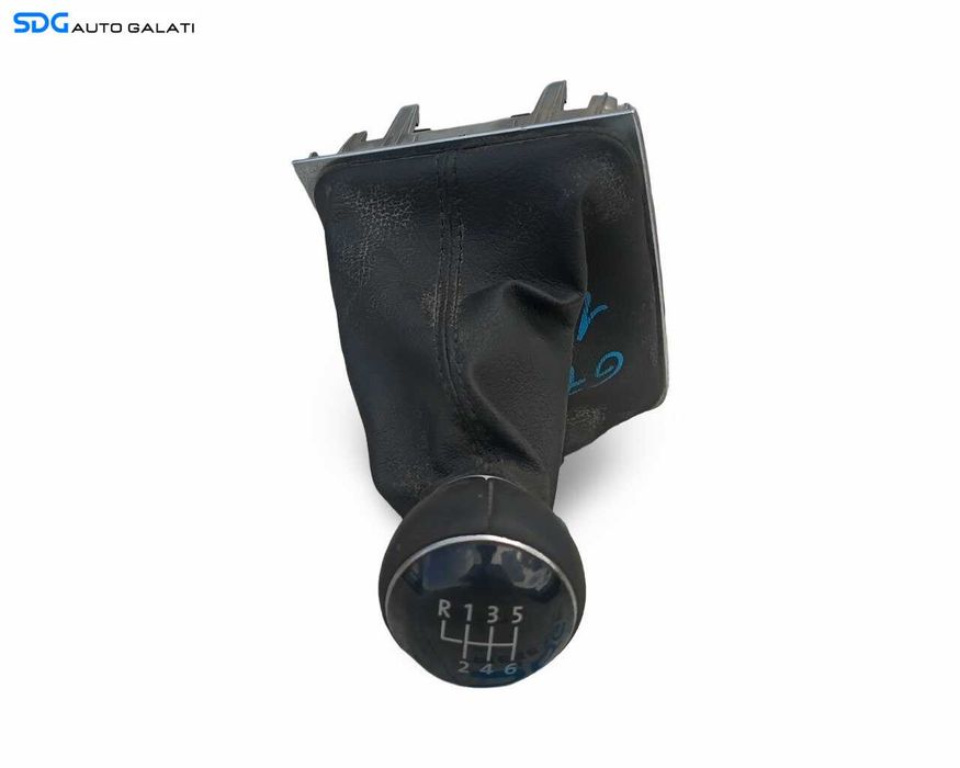 Nuca si Manson Piele Maneta Schimbator Viteze 6 Trepte (Provine de la masina de U.K) Volkswagen Golf 7 2013 - 2017 Cod 5G2711113C [LR7659]