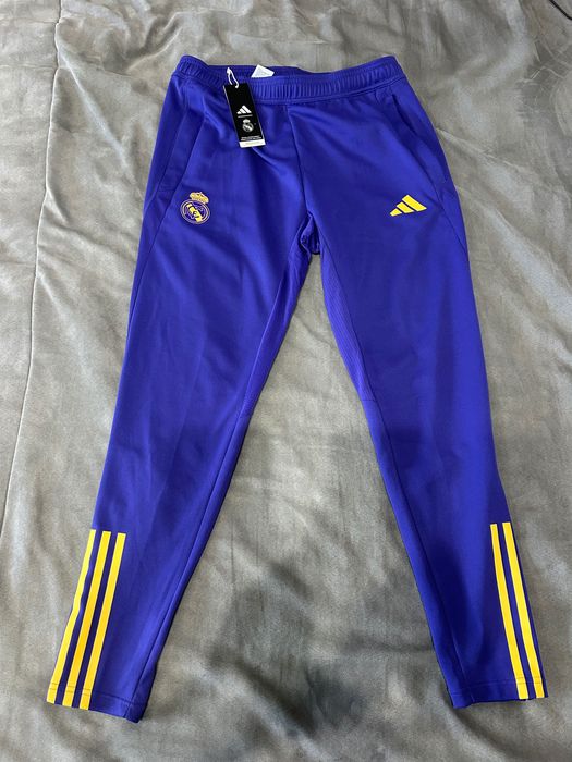 Оригинално мъжко долнище Adidas Real Madrid