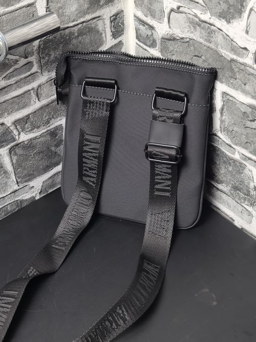 Emporio Armani чанта