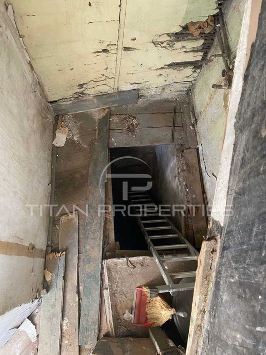 Продава се Къща в Пловдив, Център - 150 кв.м за 2200 €/кв.м - Снимка #7