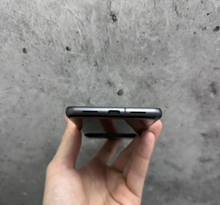 Обменяю Google pixel 7