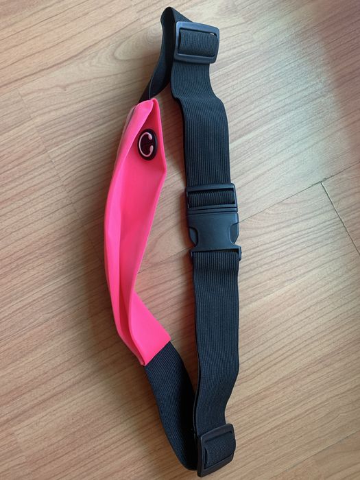 Малка раница и спортна чантичка за кръст