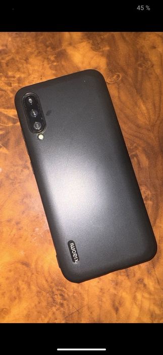 Телефон Xiaomi mi a3