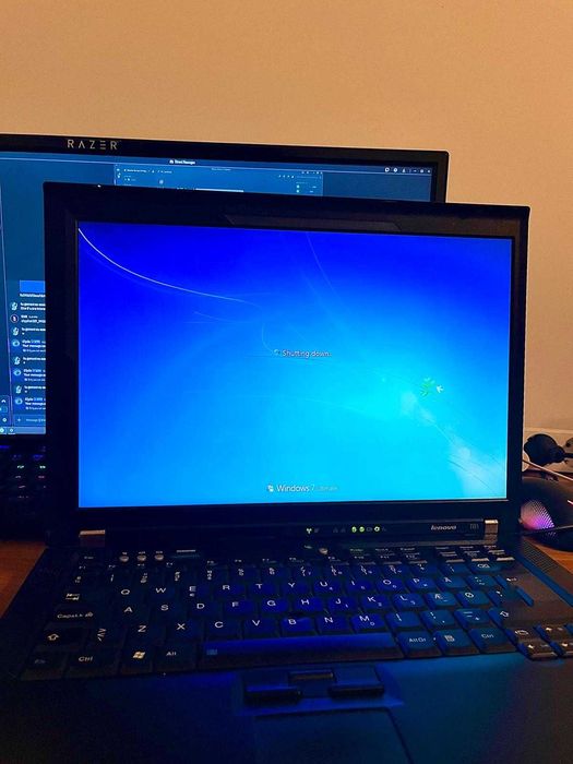 Laptop Thinkpad T61 (VERSIUNEA VECHE)