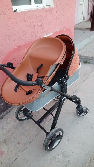 Продаётся коляска 2 в 1