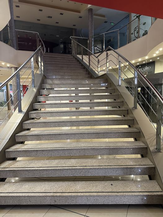 Дава се под наем Офис в София, Младост 1А - 19 кв.м за 255 € - Снимка #2