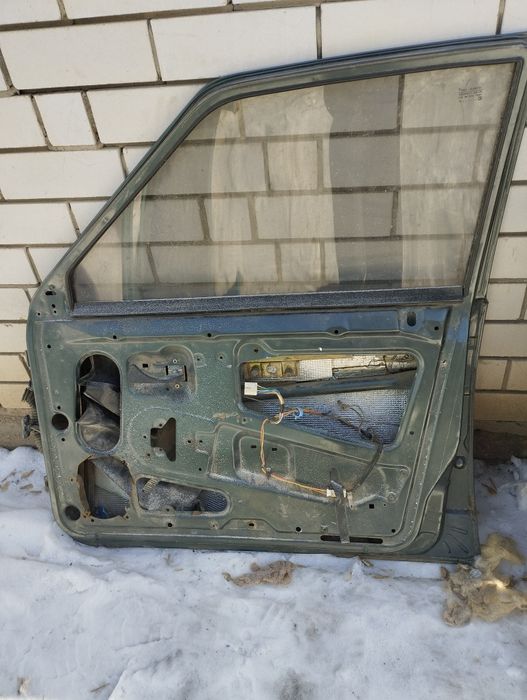 Автозапчасти Двери ВАЗ 2115