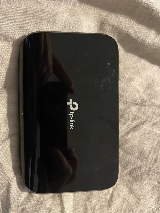 Vand Switch cu 5 porturi Gigabit 10/100/1000 Mbps Tp-Link TL-SG1005D