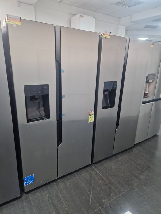 Хладилник Side by Side LG