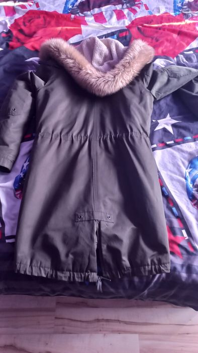 Дамско зимно яке