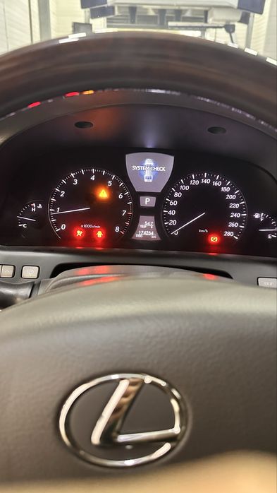 Lexus LS460L атаман