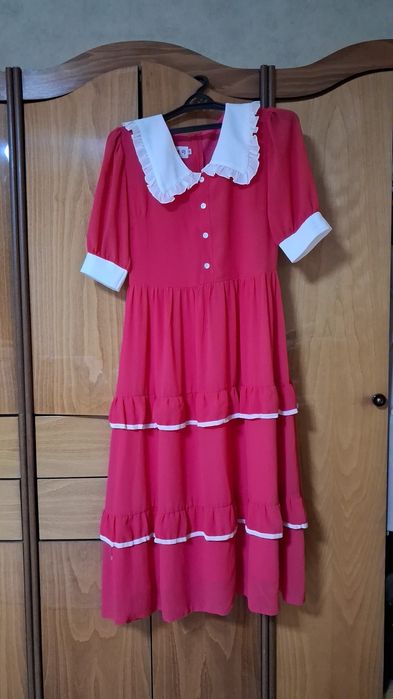 Көйлектер сатылады