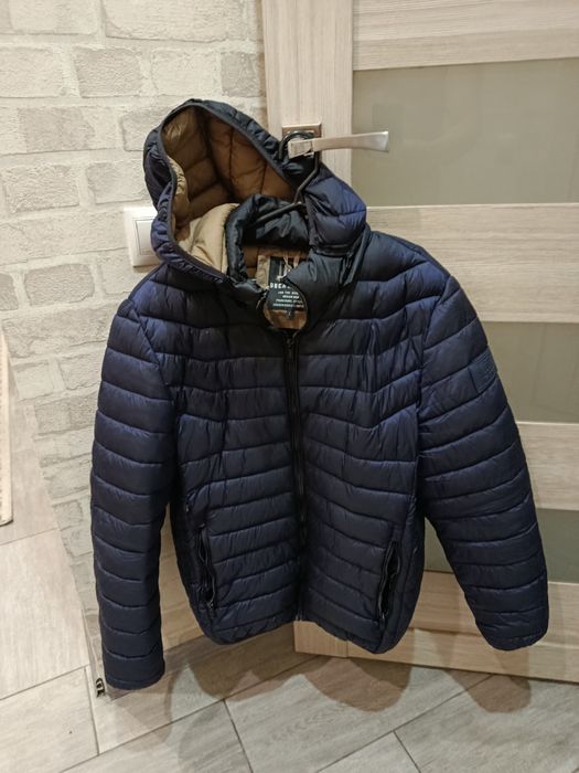 Продам мужскую куртку