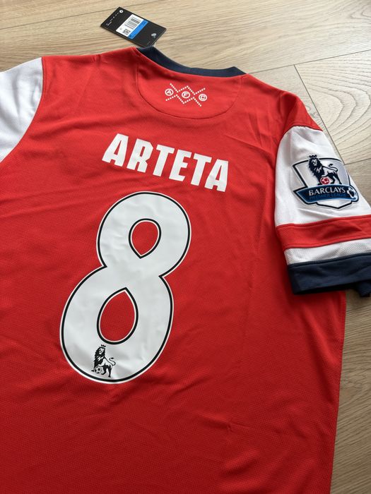Tricou de fotbal nike 2012 Arsenal FC Arteta 8 marime M nou
