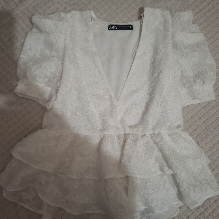 Bluza alba eleganta
