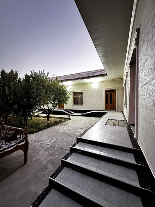 Бектемир, Самонбозор — 10 сотих, 2 та участка, 5 хонали уй

Бектемир,