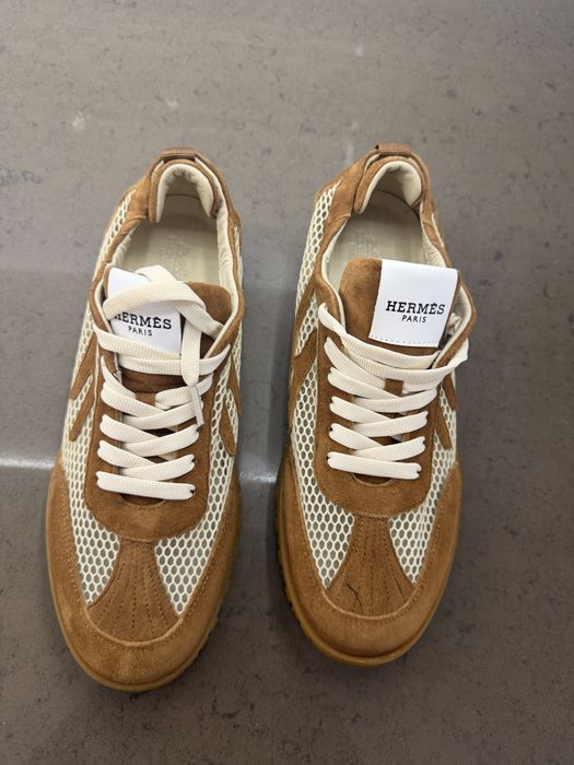 Нови маратонки Hermes