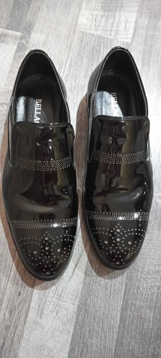 Продавам oфициални мъжки обувки марка "BELLAGIO".