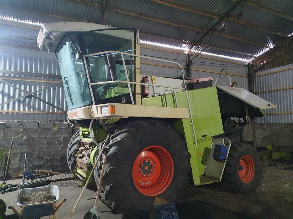 2000 yil Claas Jaguar 860 kombayn Ukraina'dan
