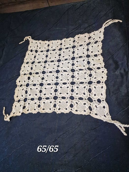 Карета,  покривки за маси и легла