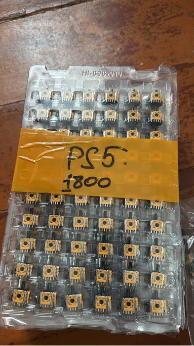 Запчасти и аксессуары  PS4 PS5 оптом