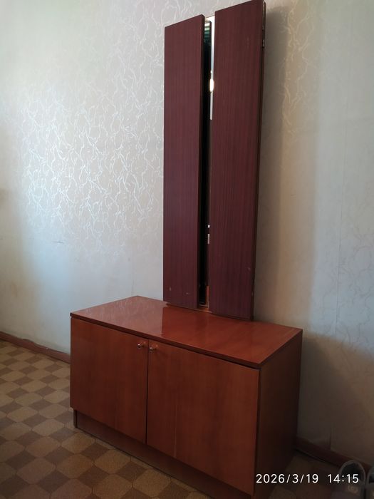 Трельяж с тумбой б/у