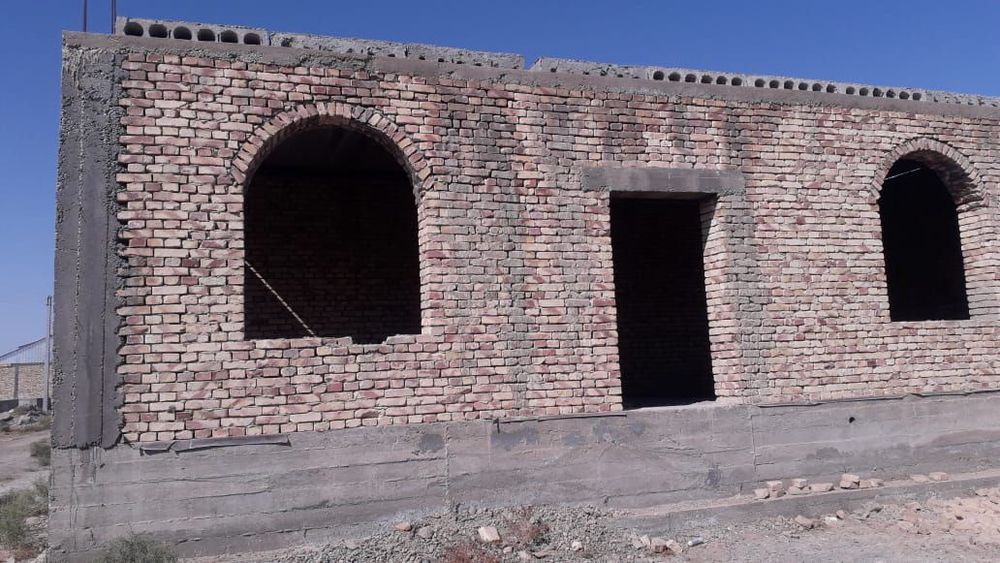 Курилиши тугалланмаган участка сотилади