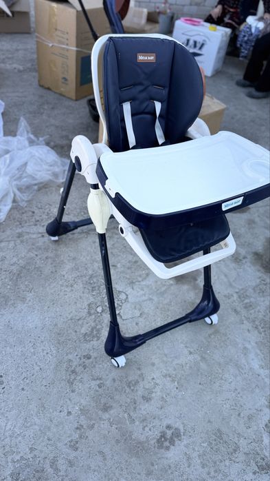 Продам детски стул