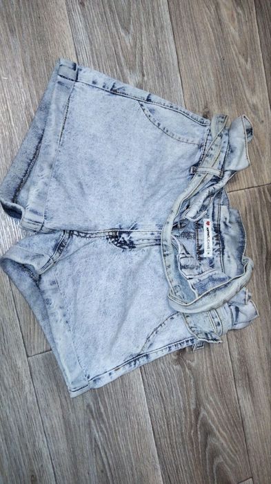 Продам женскую одежду