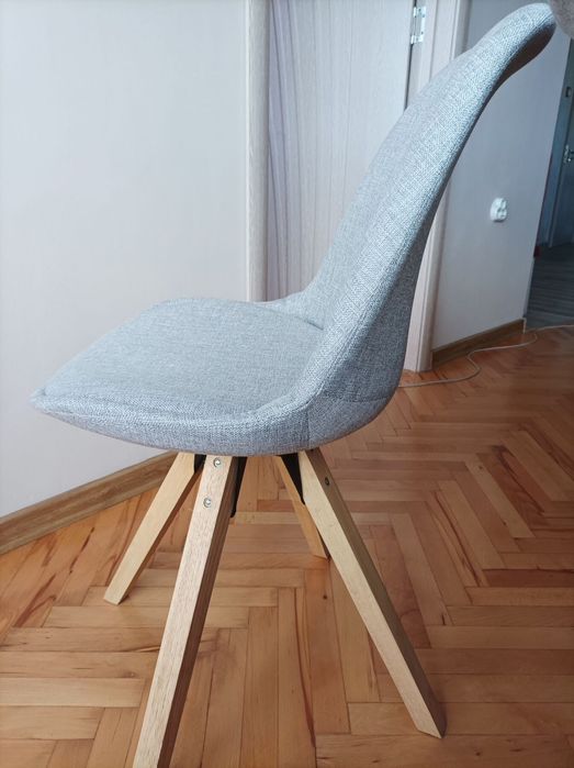 въртящ се стол за трапезария