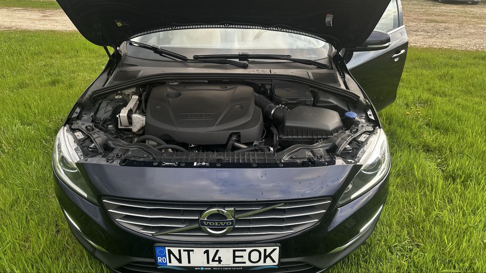 Vand VOLVO S60 an 2017