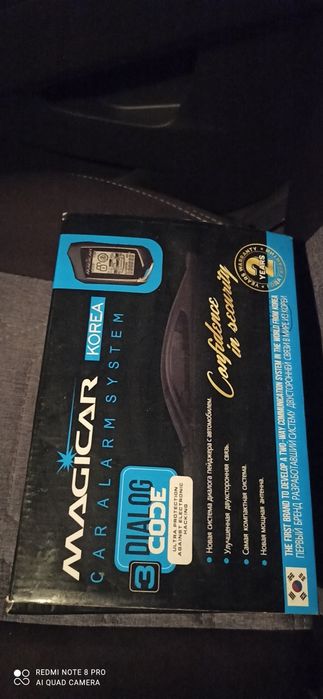 Magicar 906. Xolati zor. Microfoni va ikta pulti bor.