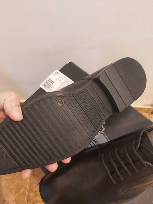 Pantofi din piele pt barbat masura 42 (produs NOU) Germania