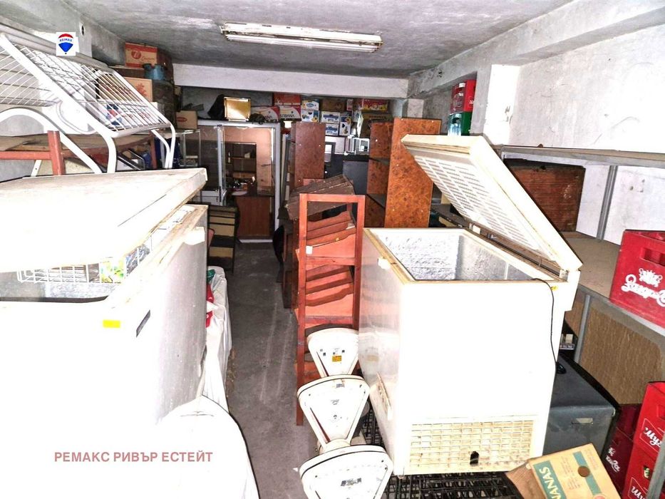 Продава се Гараж / Паркомясто в Русе, Дружба 2 - 62 кв.м за 386 €/кв.м - Снимка #1