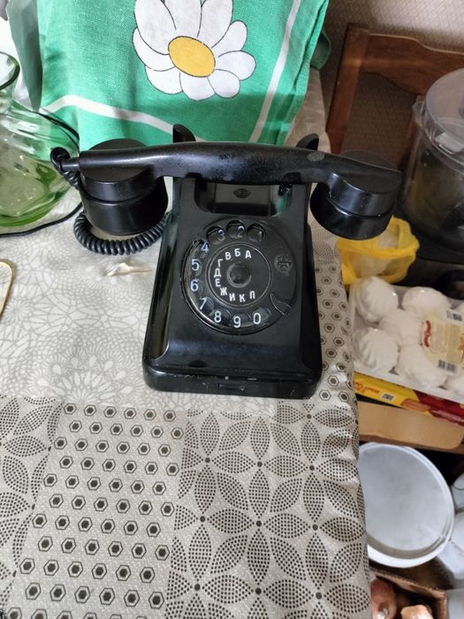 Продам советский телефон 60 года